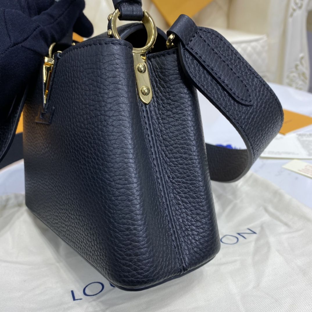 #m56071 l**is V*t*n capucines mini handbag