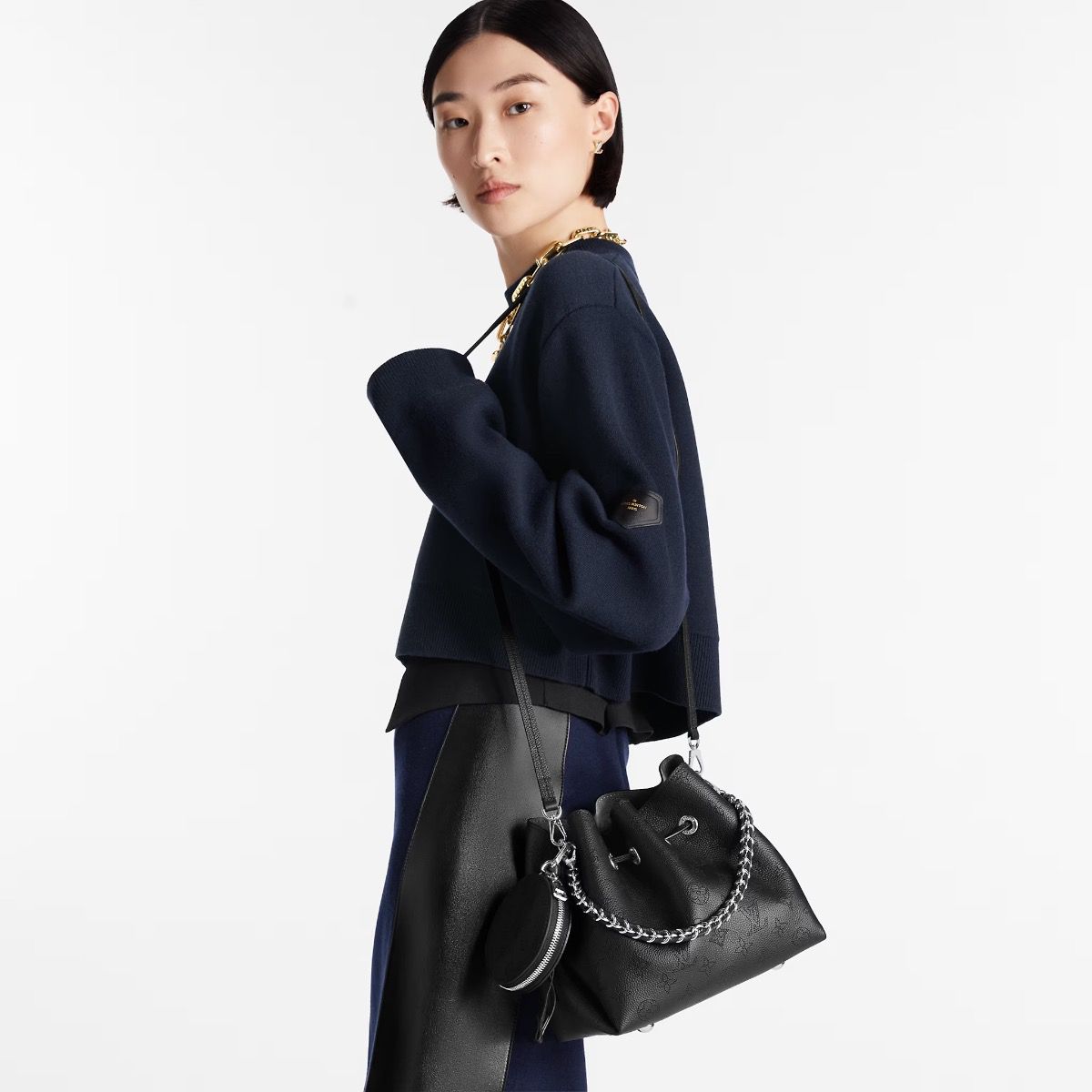 #m57070 l**is V*t*n mahina calf bella bucket bag