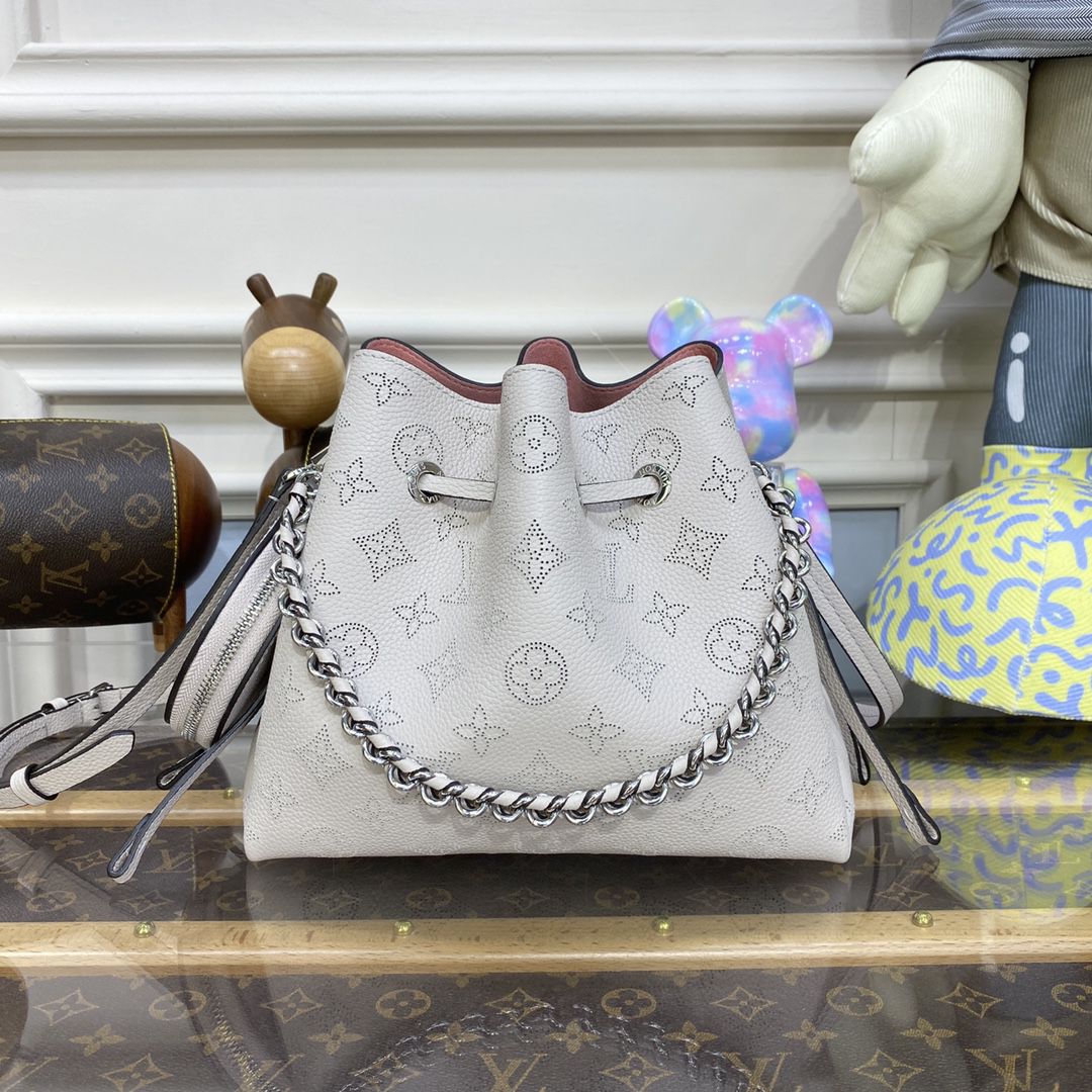 #m57201 l**is V*t*n mahina calf bella bucket bag