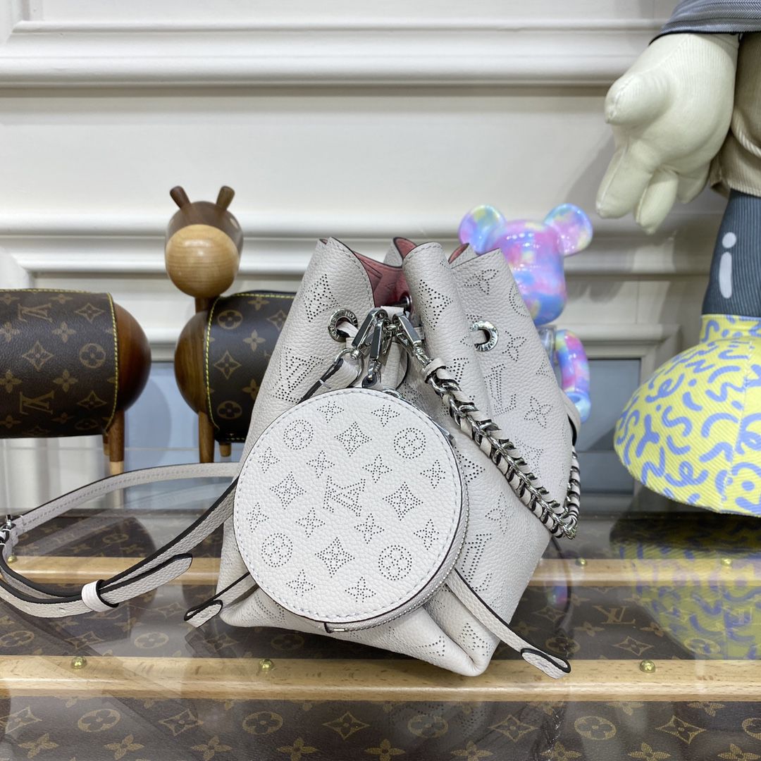 #m57201 l**is V*t*n mahina calf bella bucket bag