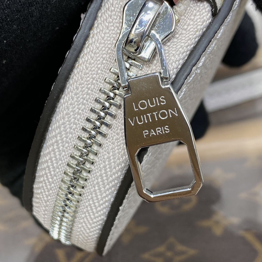 #m57201 l**is V*t*n mahina calf bella bucket bag