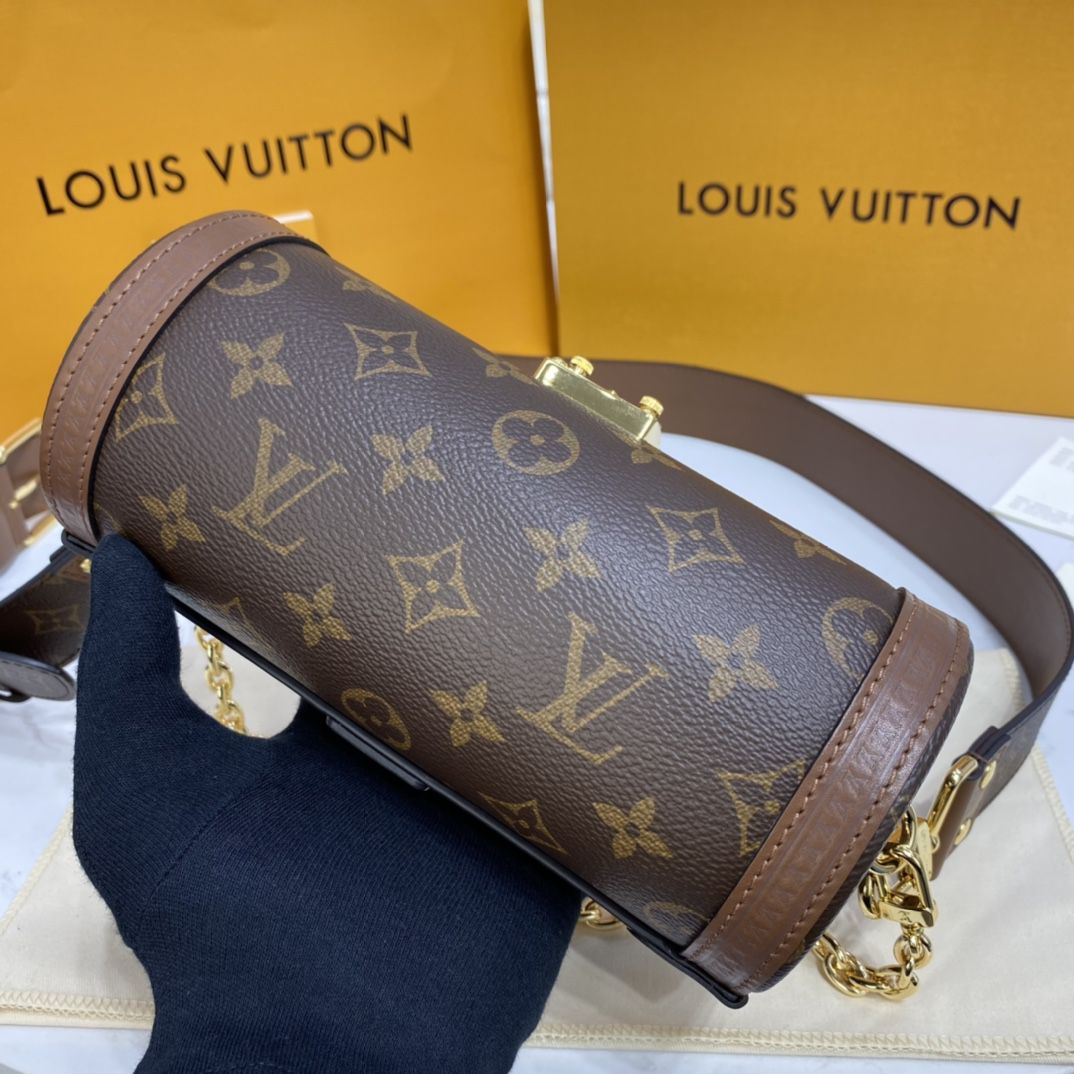 #m57835 l**is V*t*n monogram canvas papillon trunk handbag