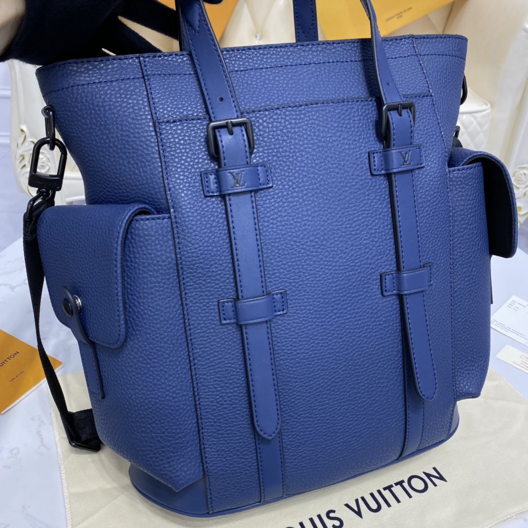 #m58479 l**is V*t*n taurillon leather classic christopher backpack-blue