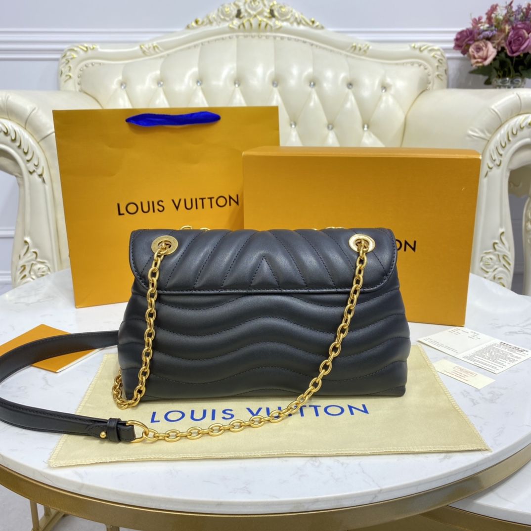 #m58552 l**is V*t*n new wave chain bag mm