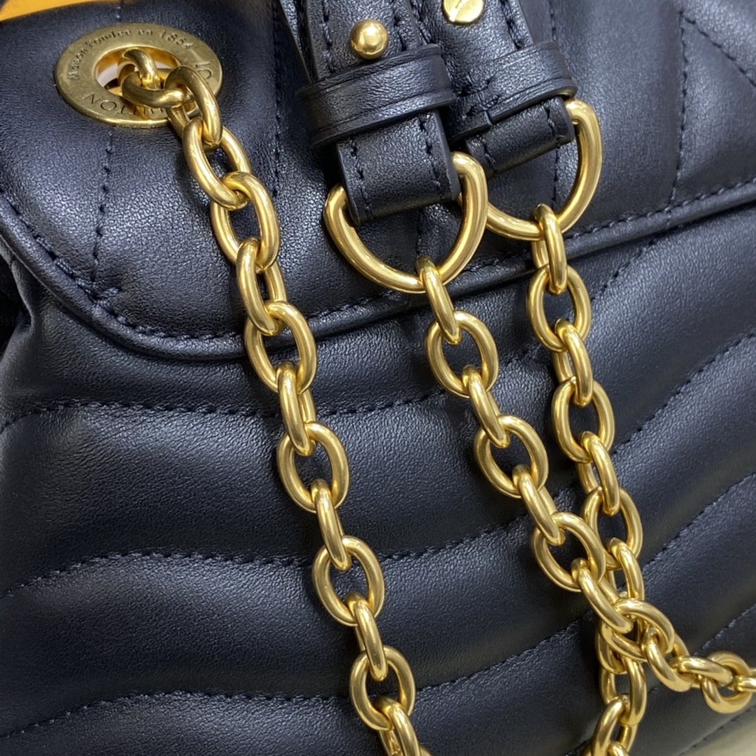 #m58552 l**is V*t*n new wave chain bag mm