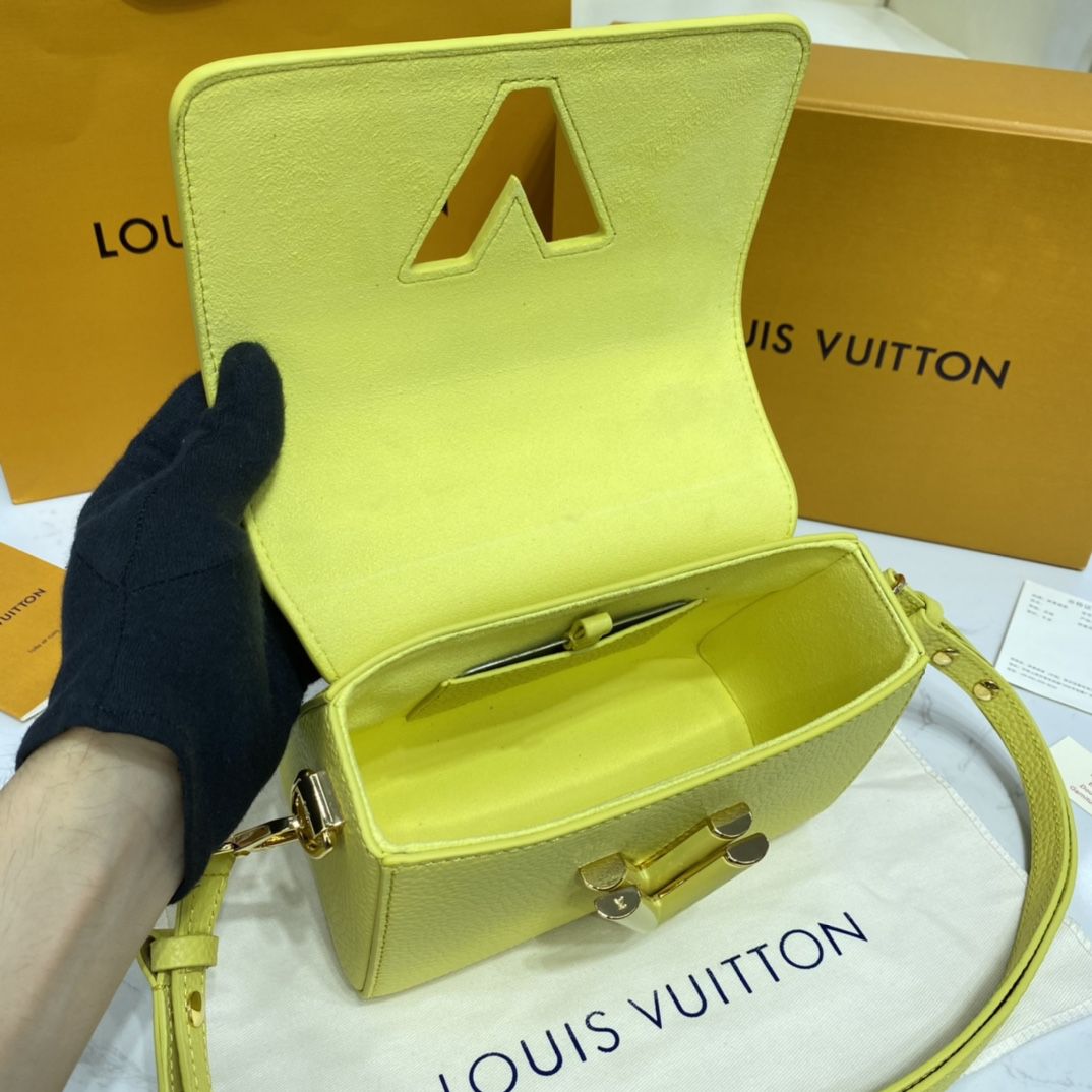 #m58571 l**is V*t*n taurillon leather twist pm-yellow