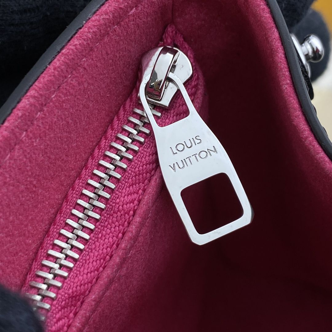 #m58925 l**is V*t*n epi cluny mini handbag