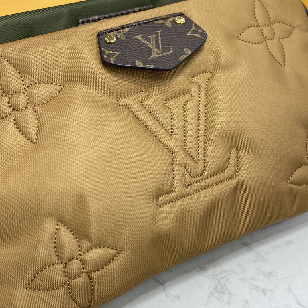 #m58977 l**is V*t*n maxi multi pochette accessoires bag-khaki green