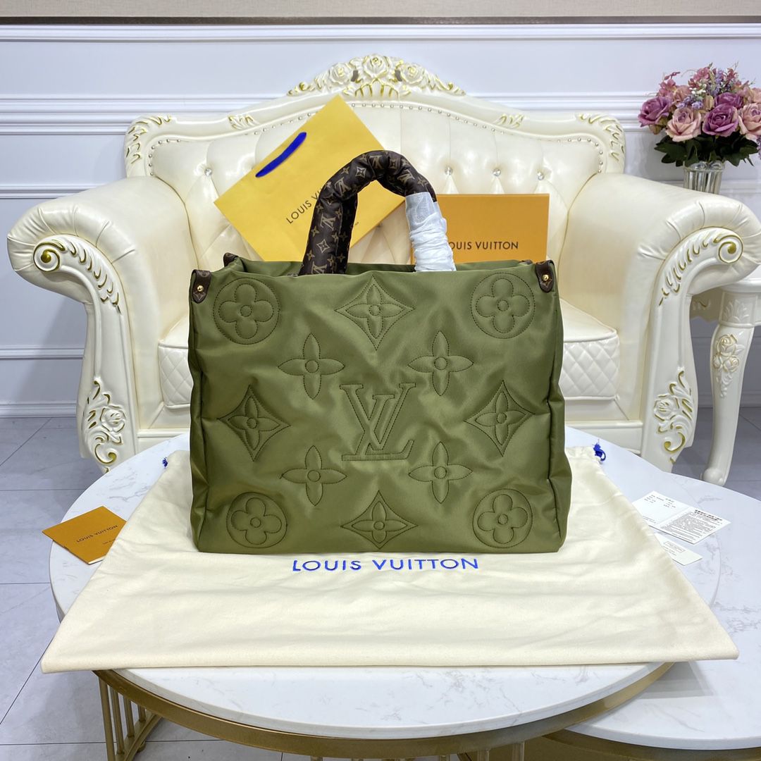 #m59005 l**is V*t*n monogram econyl onthego gm tote bag-green