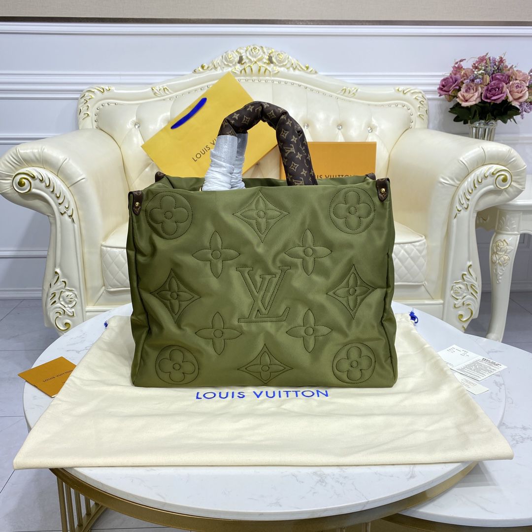 #m59005 l**is V*t*n monogram econyl onthego gm tote bag-green