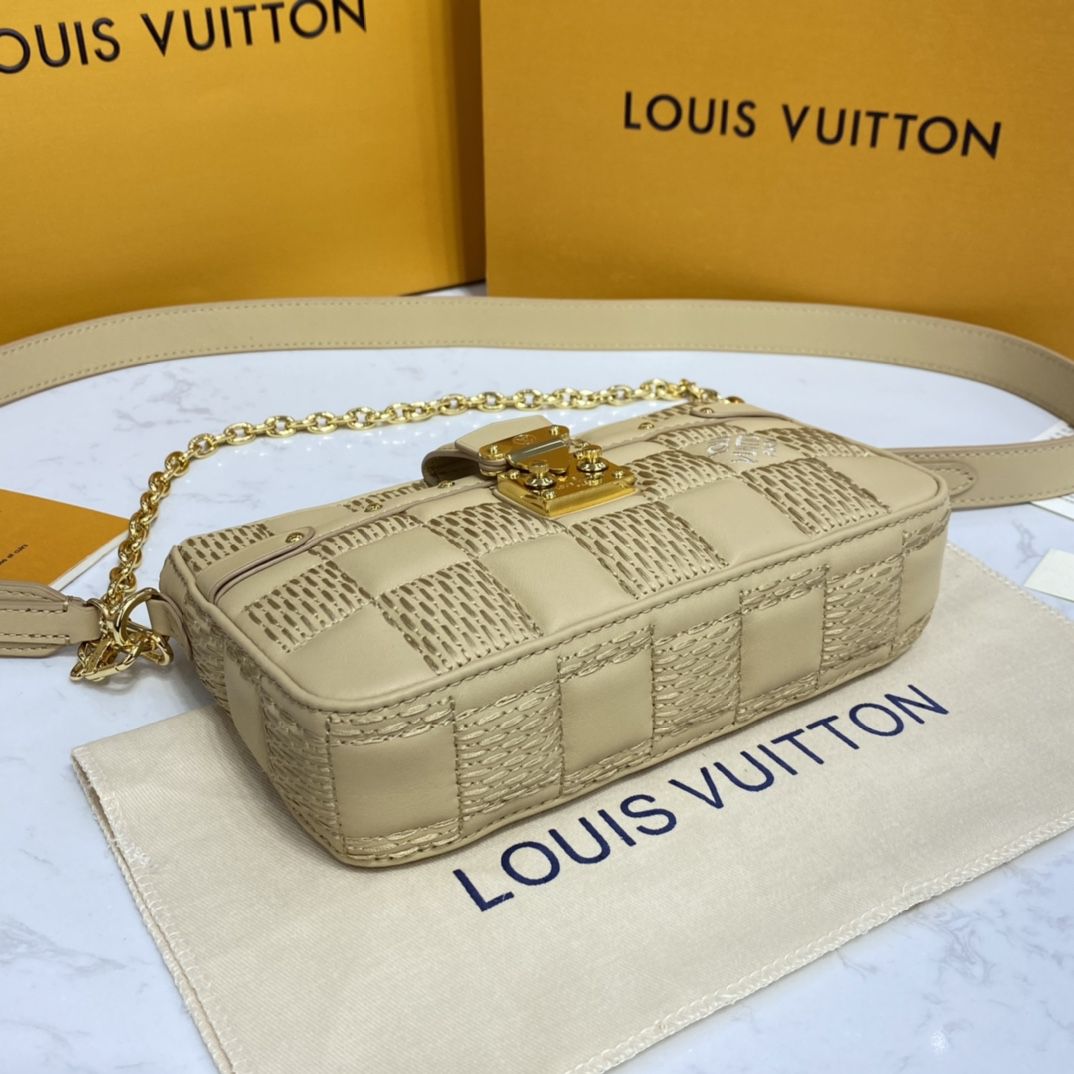 #m59048 l**is V*t*n damier quilt pochette troca