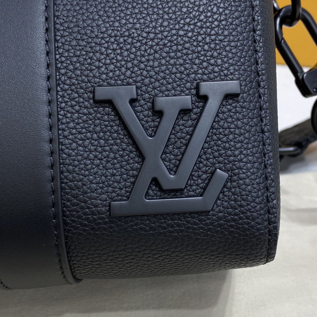 #m59255 l**is V*t*n black aerogram city keepall