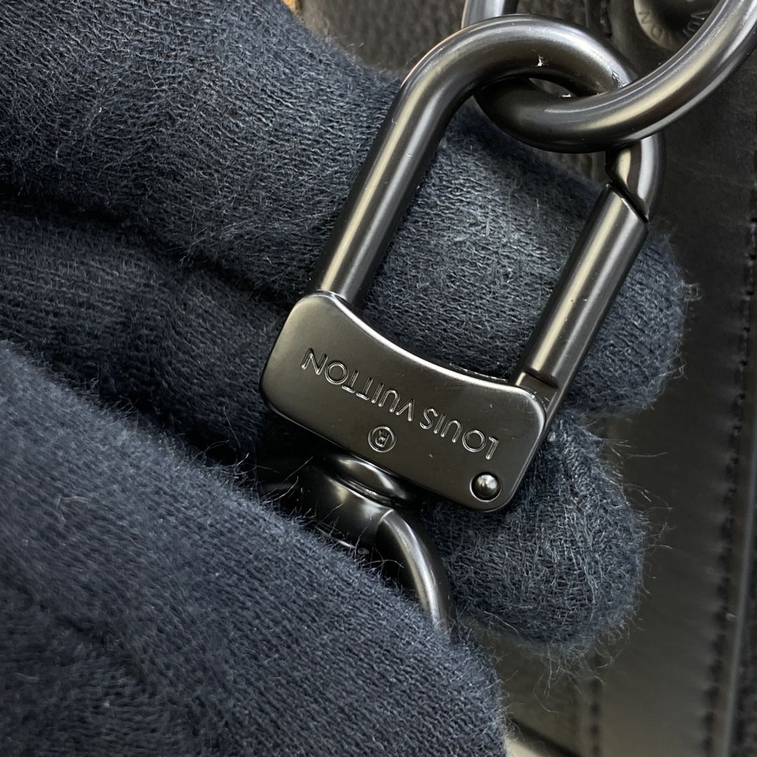 #m59255 l**is V*t*n black aerogram city keepall