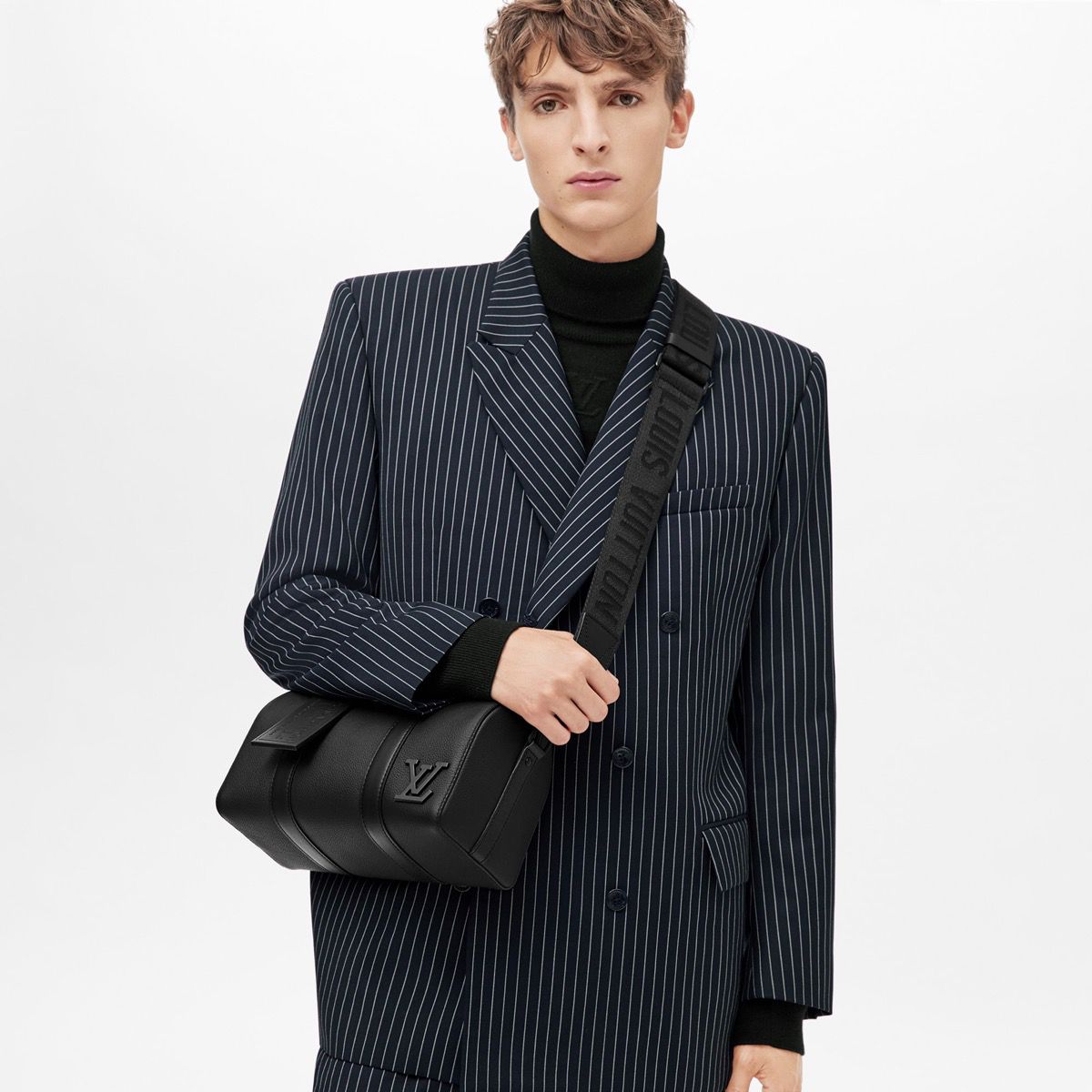 #m59255 l**is V*t*n black aerogram city keepall
