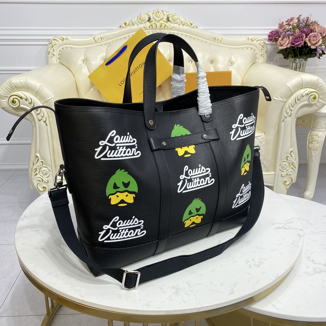 #m59373 l**is V*t*n nigo’s playful “lv” duck tote journey