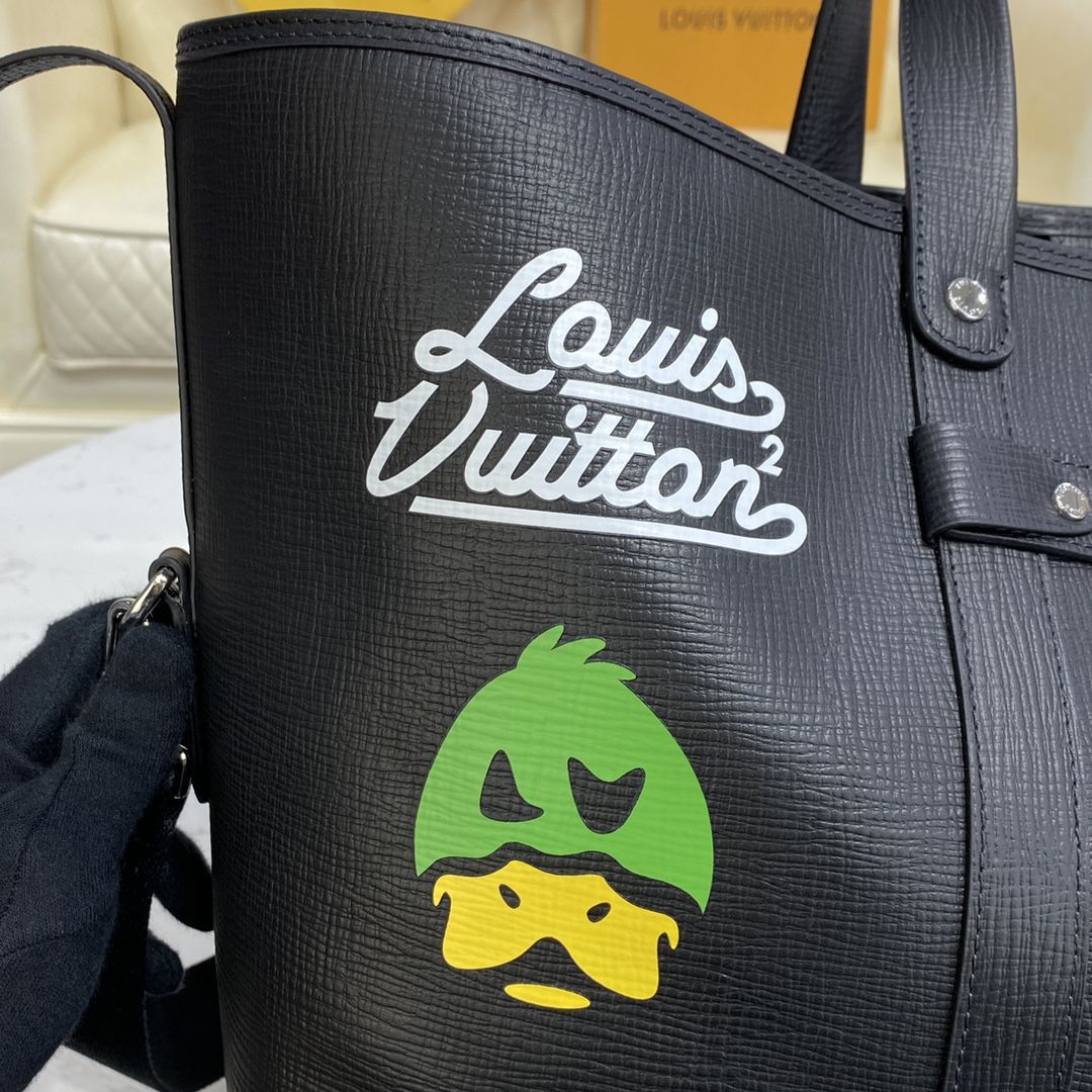 #m59373 l**is V*t*n nigo’s playful “lv” duck tote journey