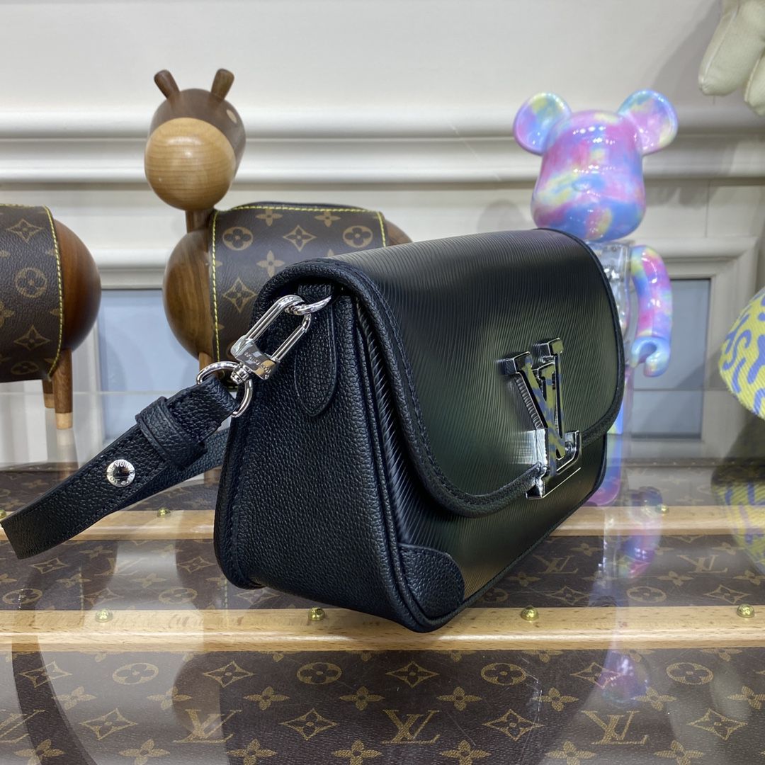 #m59386 l**is V*t*n epi buci crossbody bag
