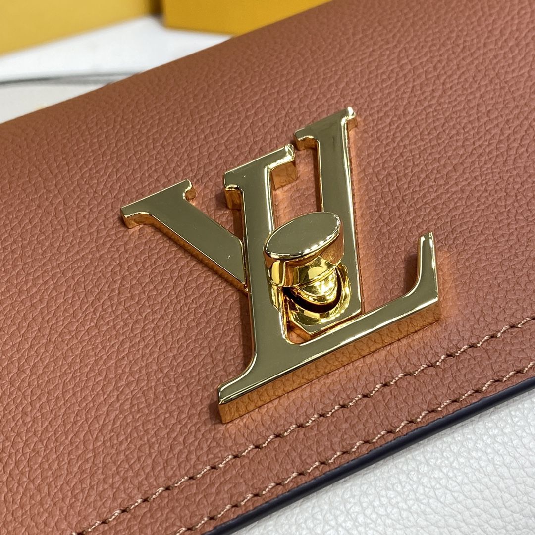 #m59491 l**is V*t*n grained calf leather lockme tender