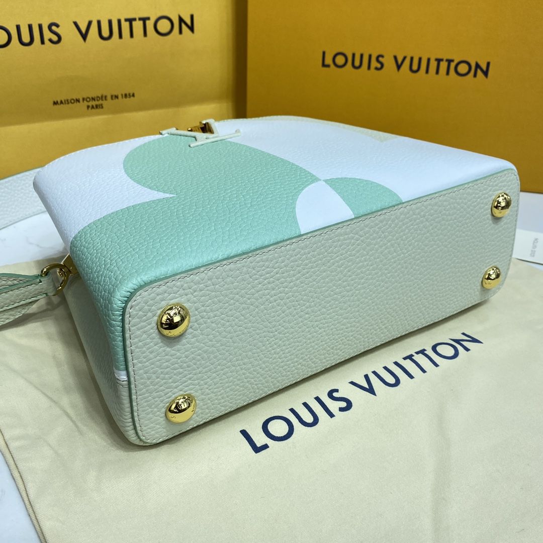 #m59711 l**is V*t*n monogram flower capucines bb handbag