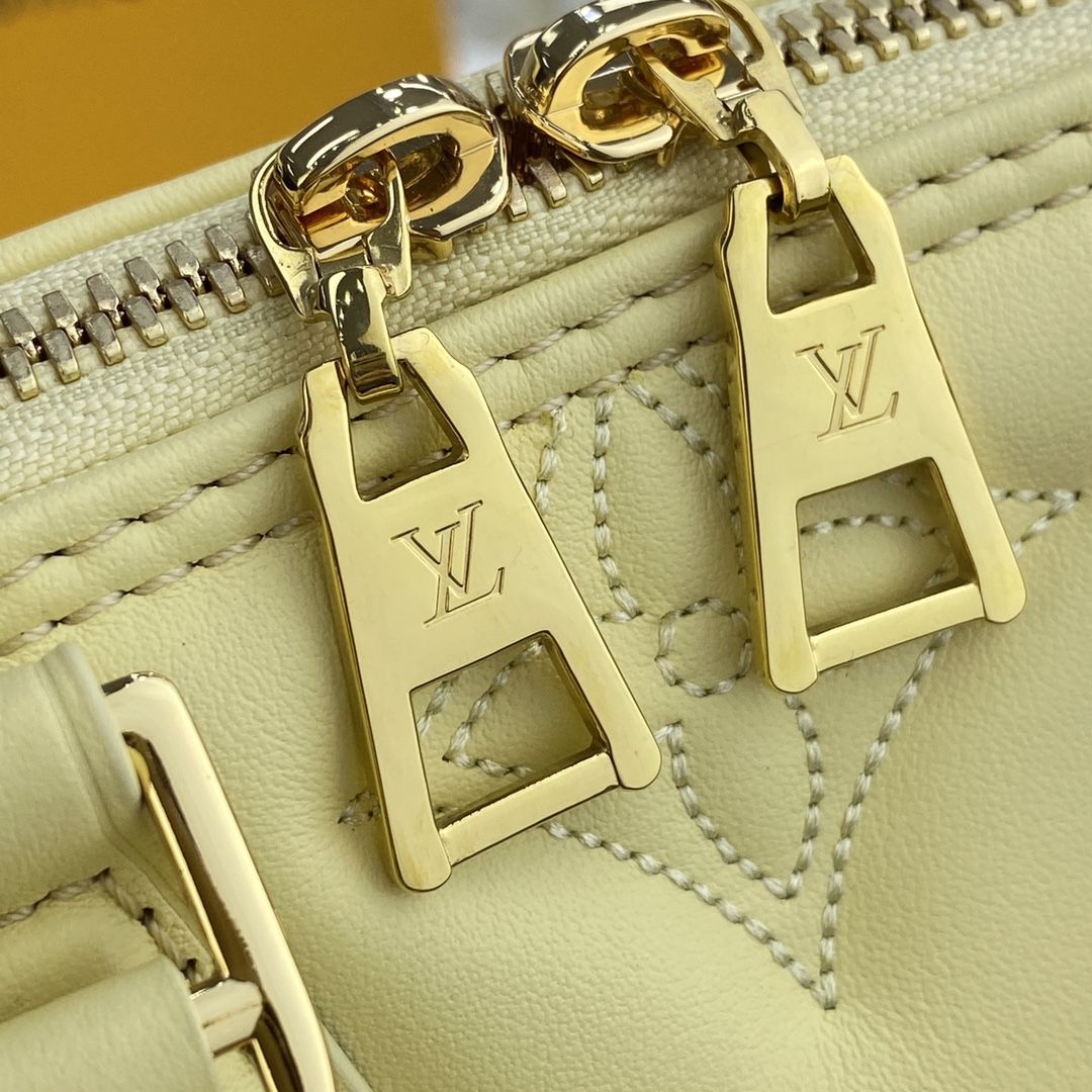 #m59821 l**is V*t*n monogram motif alma bb bag