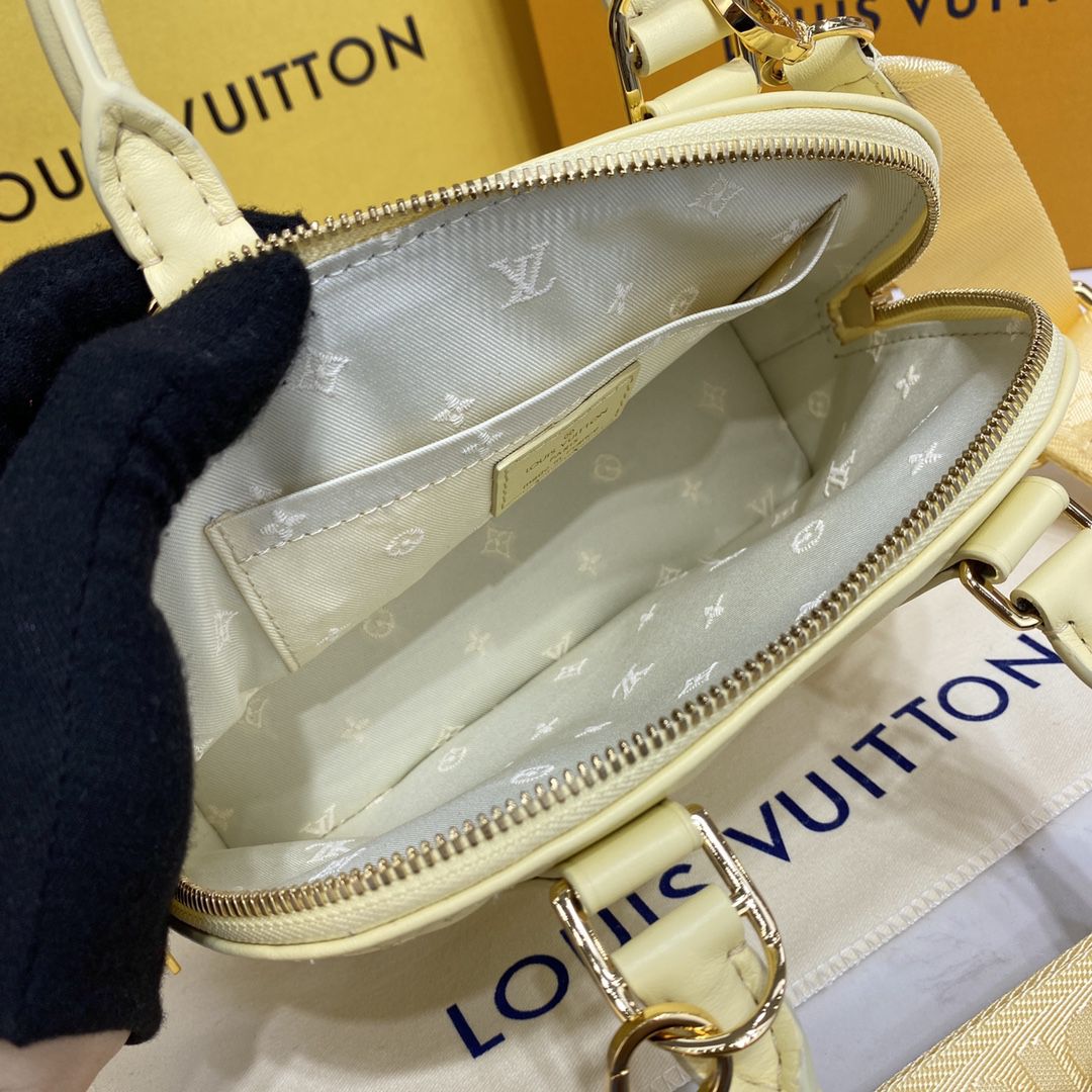 #m59821 l**is V*t*n monogram motif alma bb bag