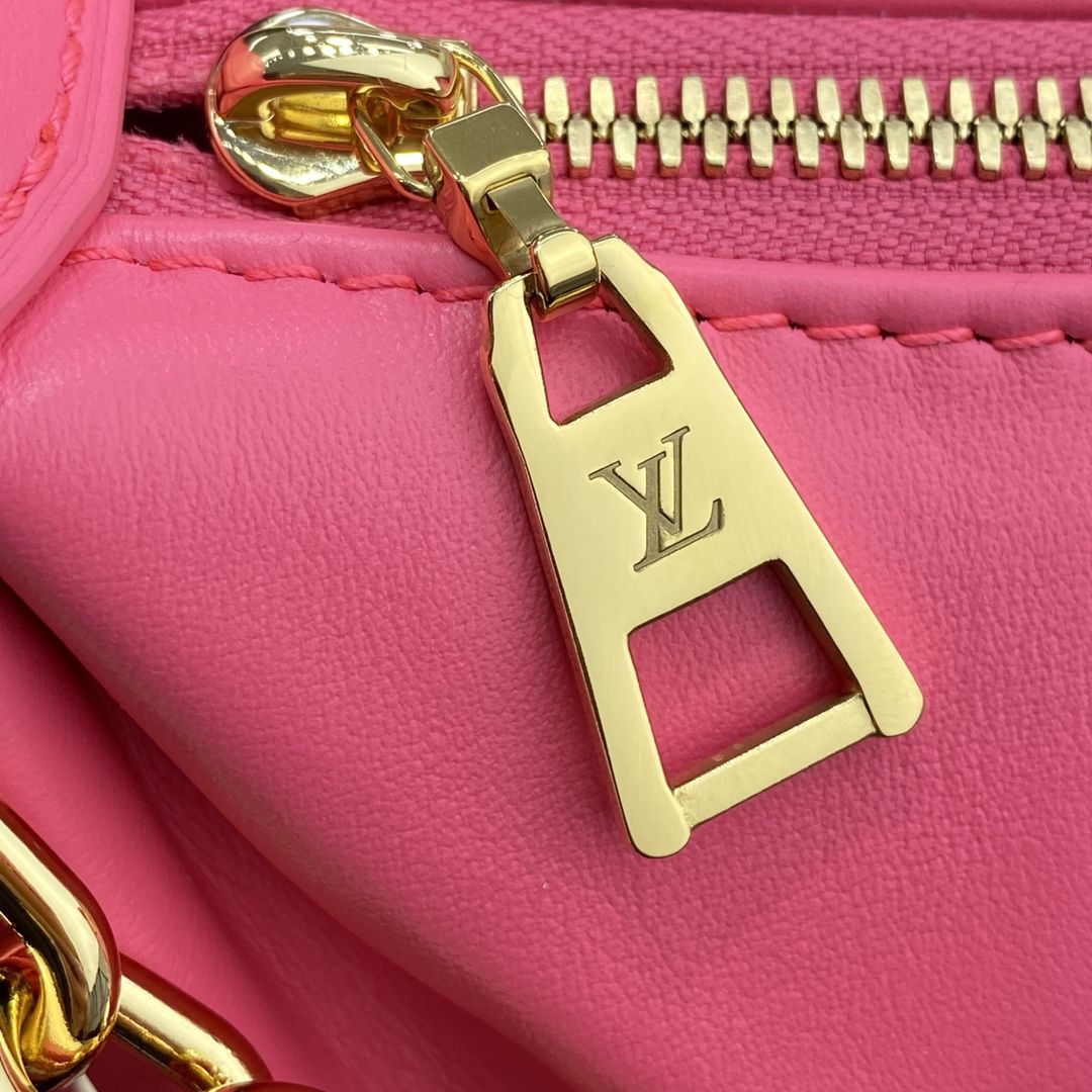 #m59915 l**is V*t*n monogram over the moon