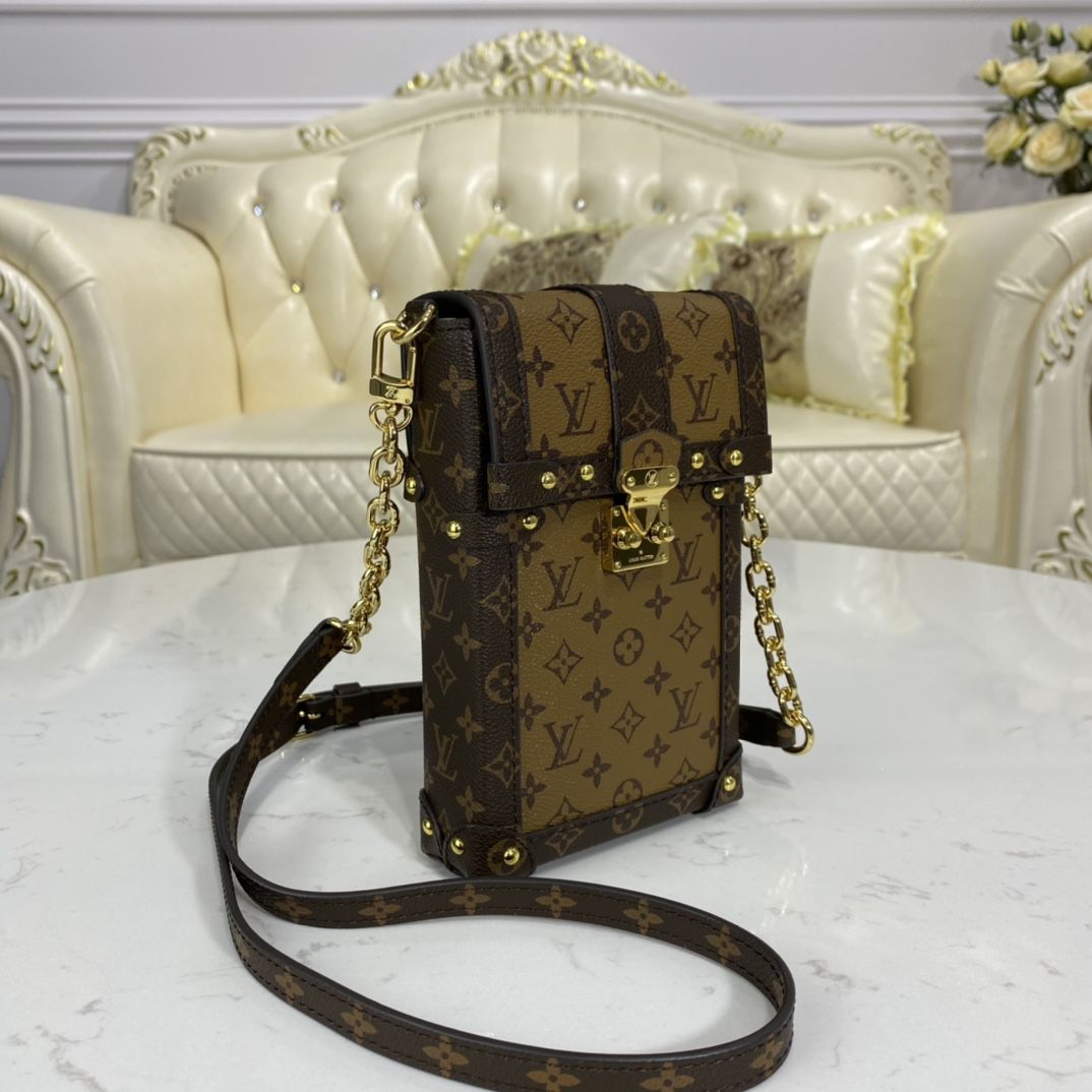 #M63913 Monogram Canvas Vertical Trunk Pochette