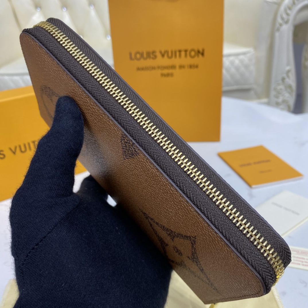 #m69353 l**is V*t*n giant monogram reverse zippy wallet