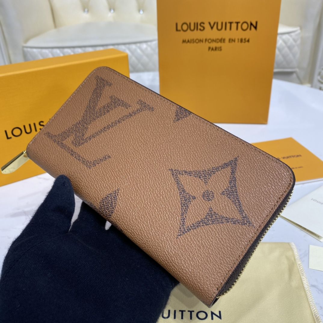 #m69353 l**is V*t*n giant monogram reverse zippy wallet
