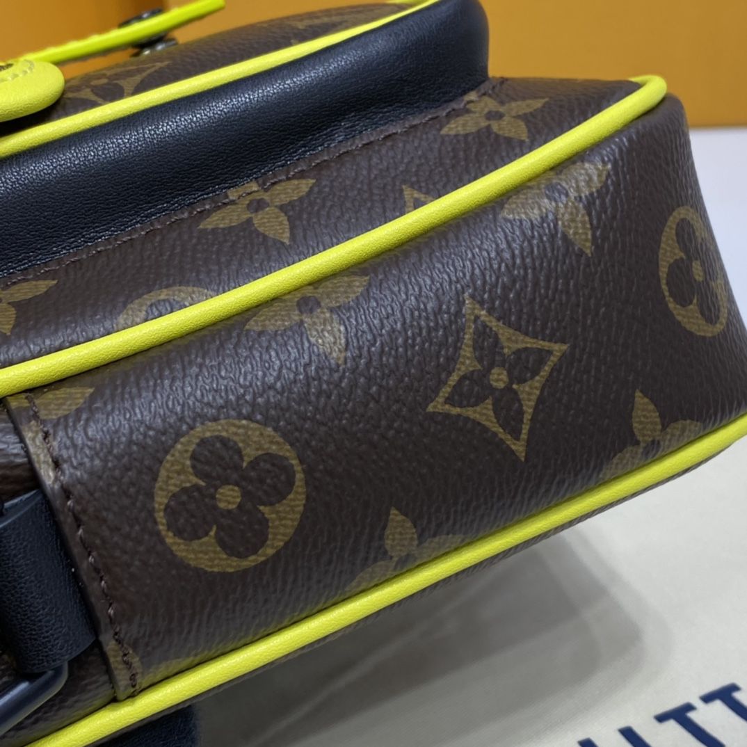 #m80793 l**is V*t*n monogram macassar christopher wearable wallet-yellow
