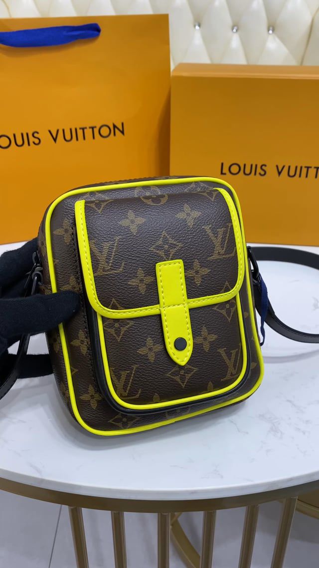 #m80793 l**is V*t*n monogram macassar christopher wearable wallet-yellow