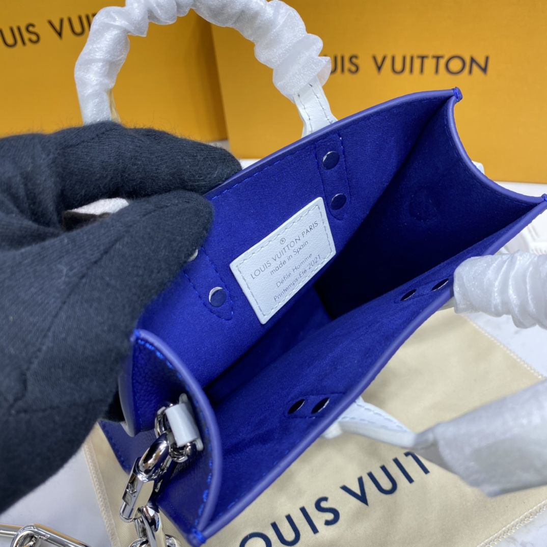 #m80841 l**is V*t*n everyday lv sac plat xs bag