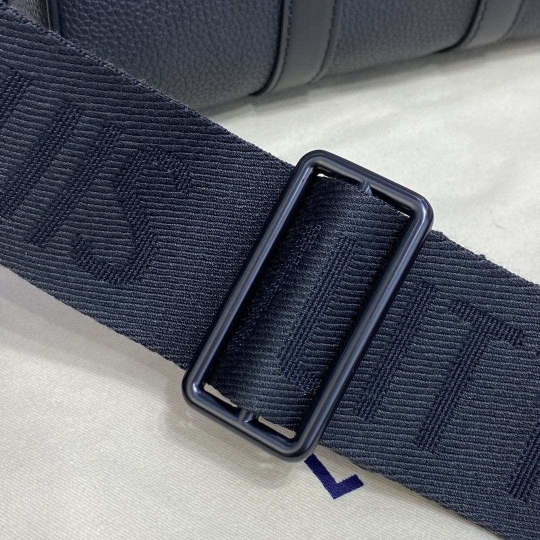 #m80950 l**is V*t*n aerogra keepall xs