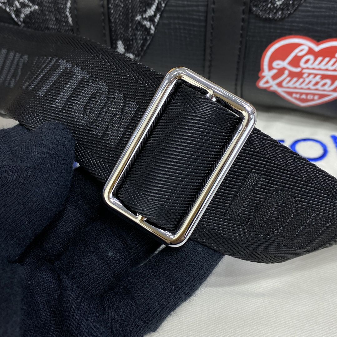 #m81010 l**is V*t*n monogram drip keepall xs