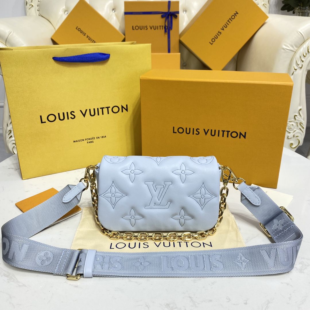 #m81399 l**is V*t*n bubblegram wallet on strap wallet