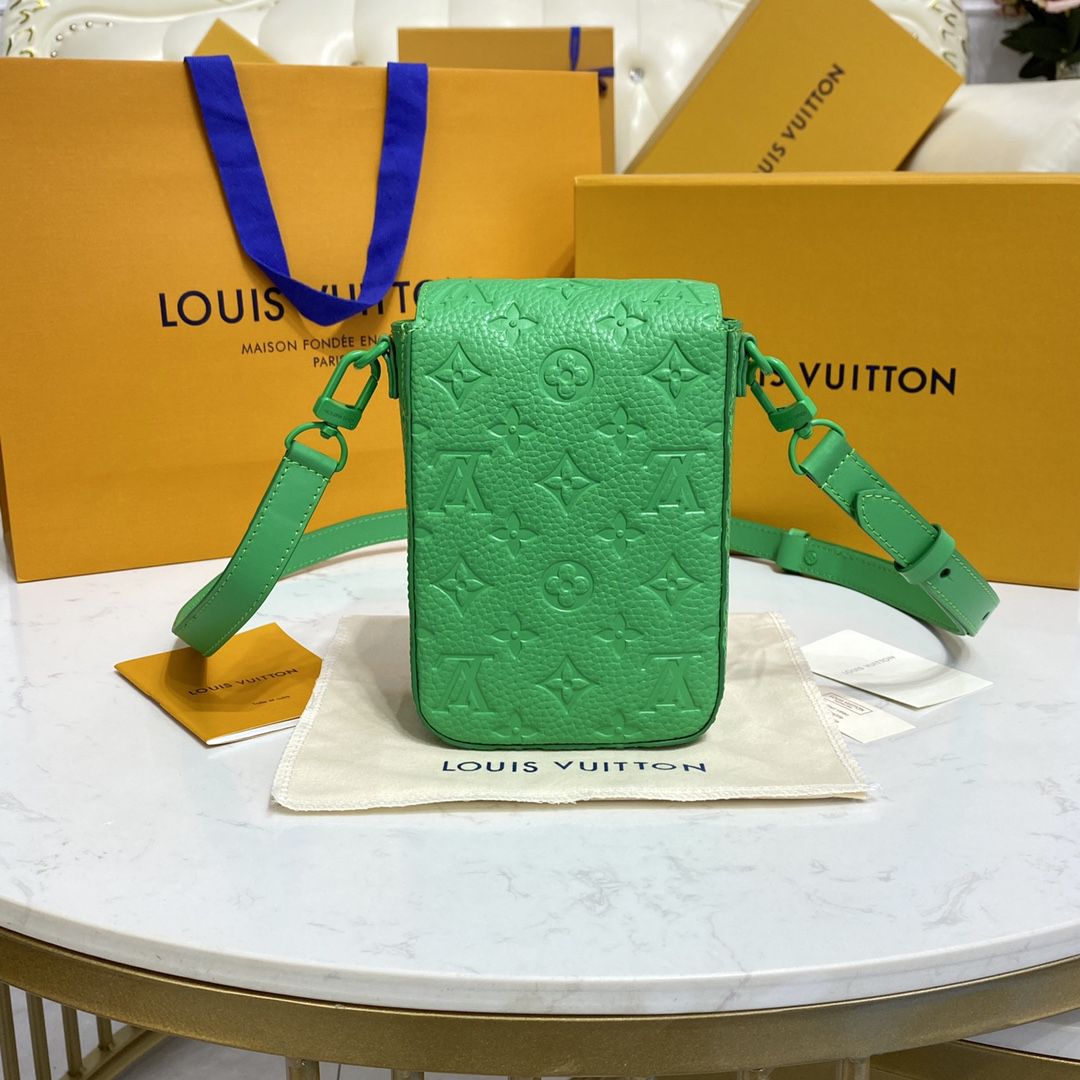#m81525 l**is V*t*n taurillon monogram s-lock vertical wearable wallet