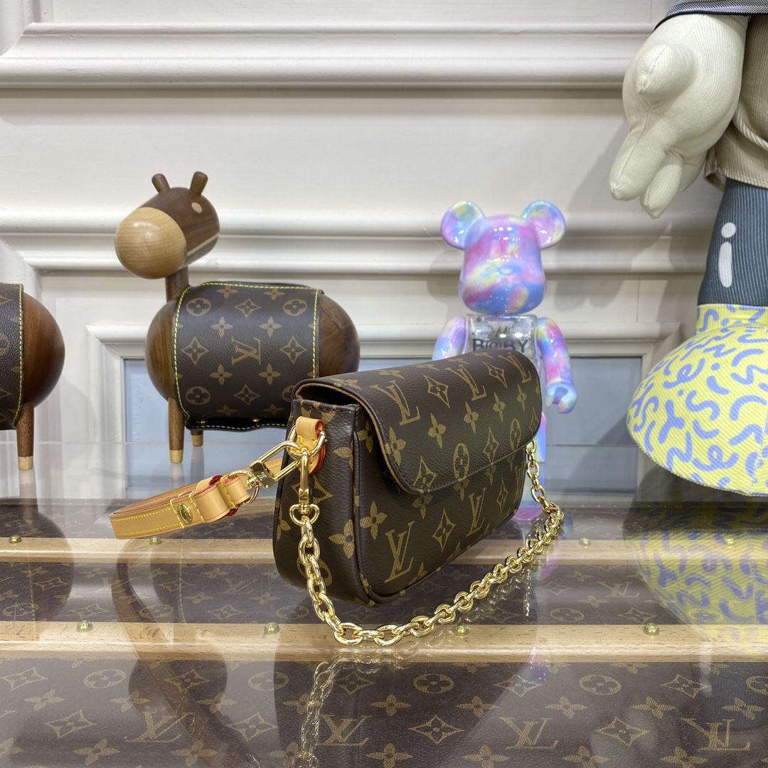 #m81911 l**is V*t*n monogram wallet on chain ivy bag