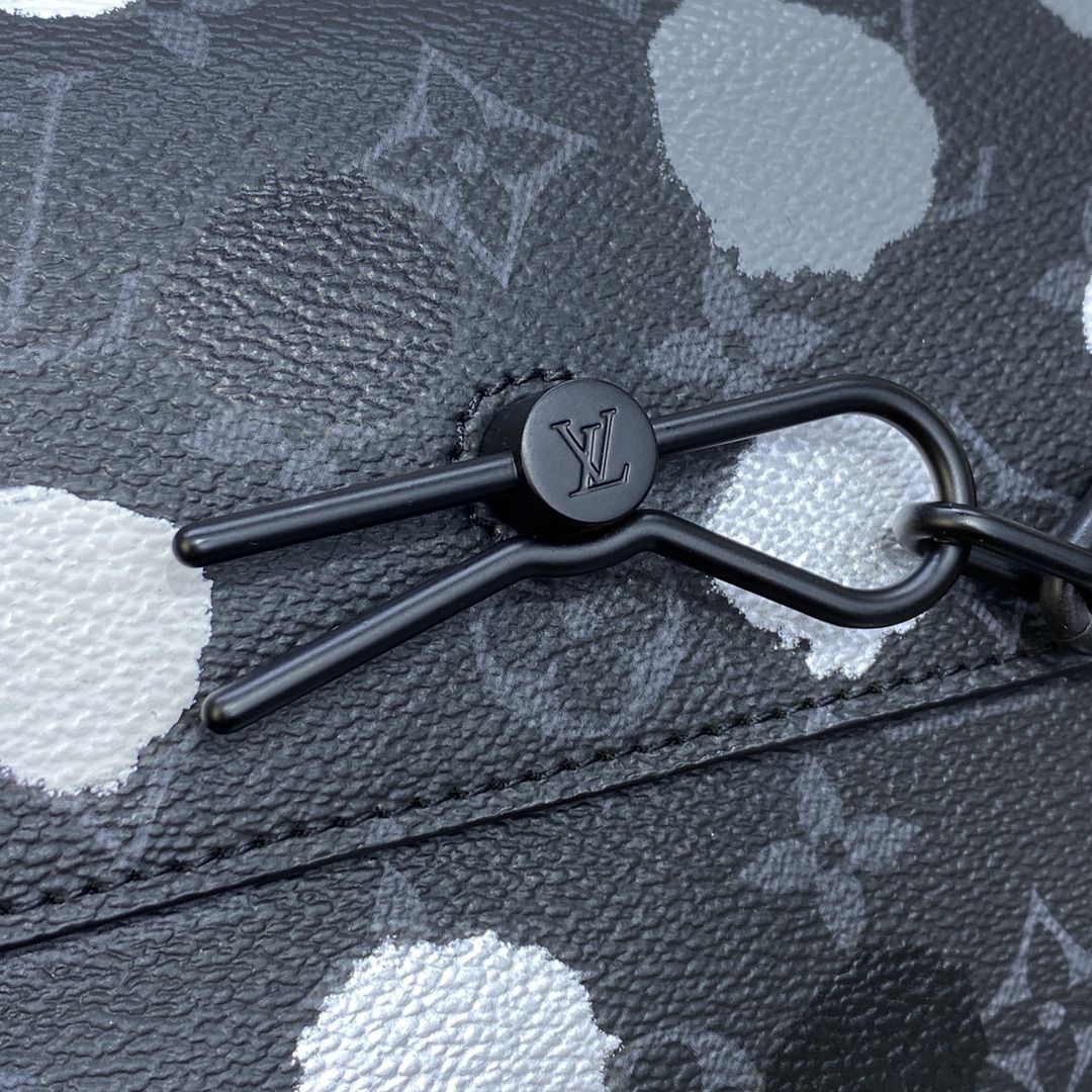 #m81935 l**is V*t*n x yayoi kusama lv x yk steamer wearable wallet