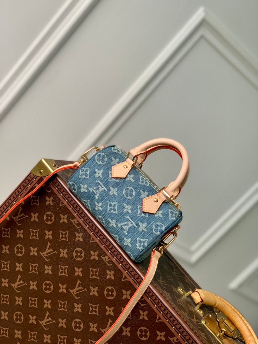 m82950 l**is V*t*n monogram denim nano speedy handbag
