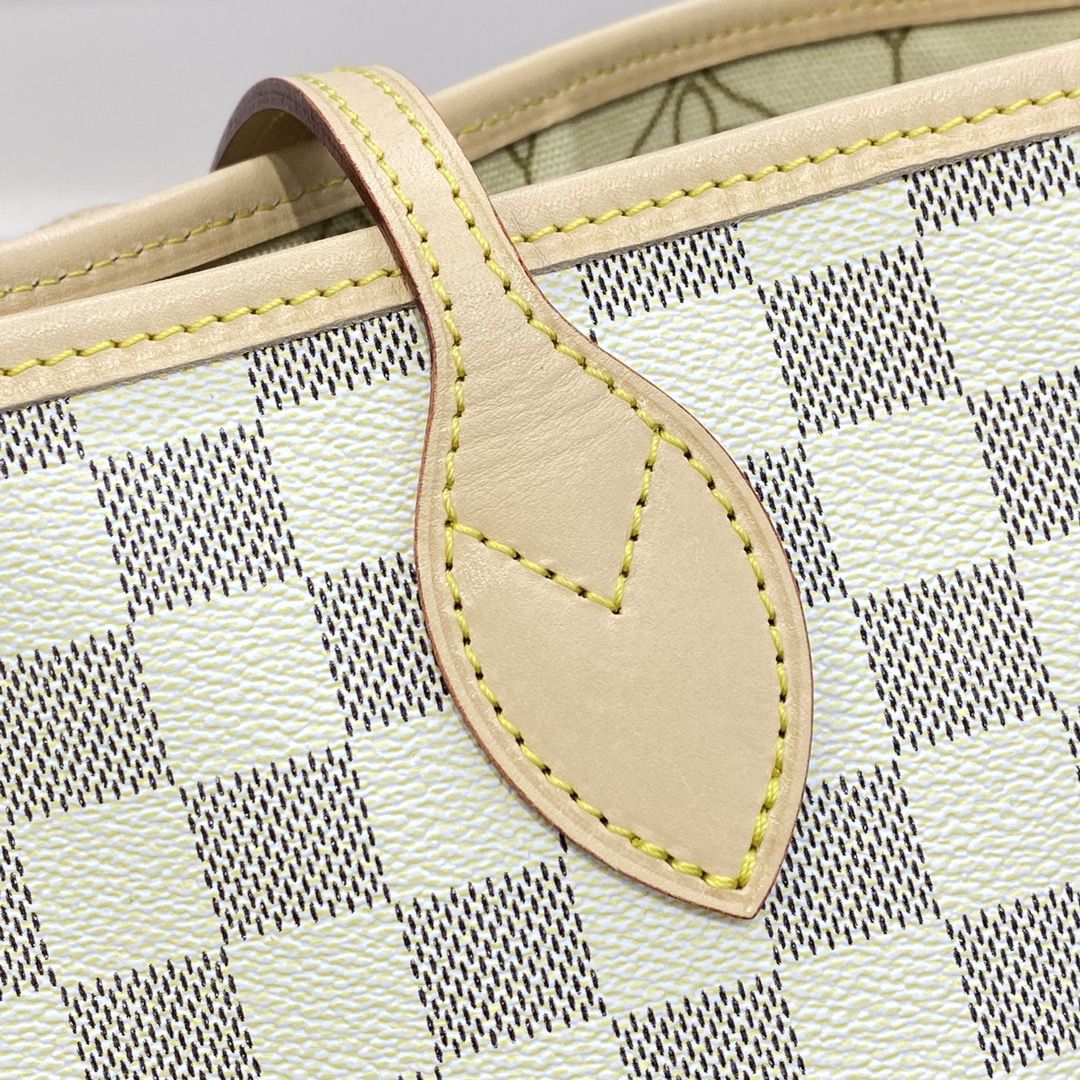 #n40471 l**is V*t*n damier azur neverfull mm tote bag