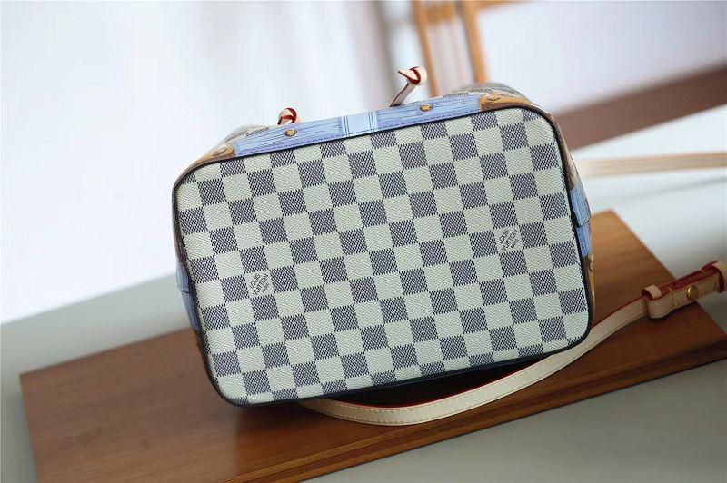 n41066 l**is V*t*n 2018 premium resort damier azur nÉonoÉ