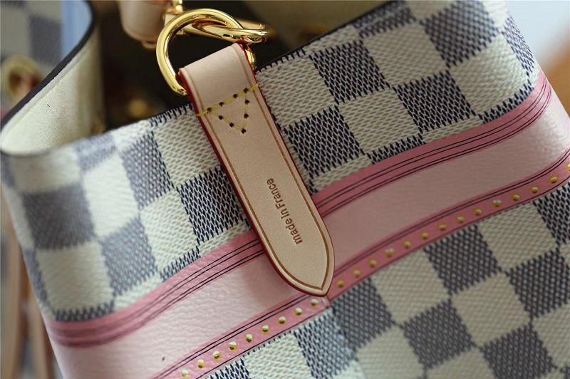 n41066 l**is V*t*n 2018 premium resort damier azur nÉonoÉ