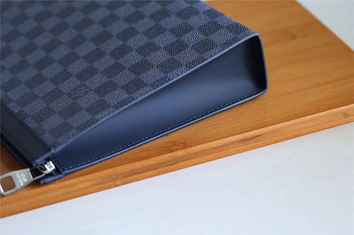 #n41696 l**is V*t*n 2018 men pochette voyage mm damier graphite canvas