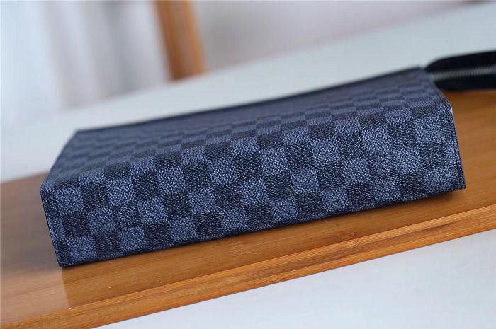 #n41696 l**is V*t*n 2018 men pochette voyage mm damier graphite canvas