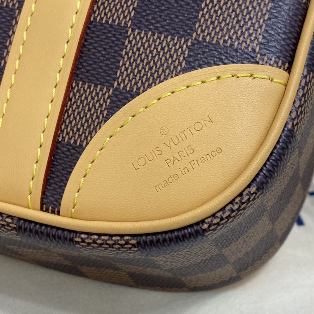 #n50065 l**is V*t*n damier ebene valisette souple bb handbag