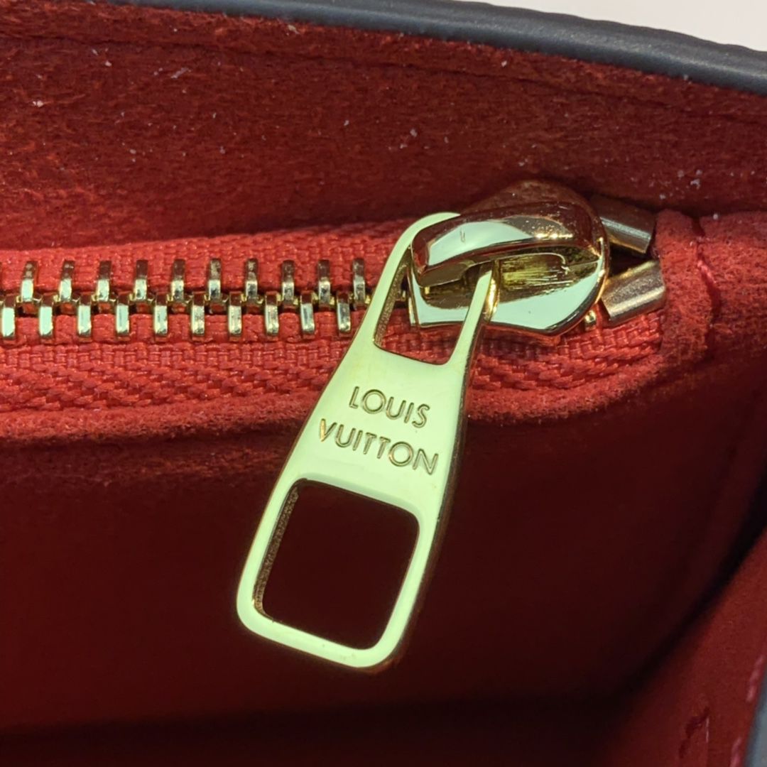 #n60288 l**is V*t*n damier ebene croisette chain wallet-red