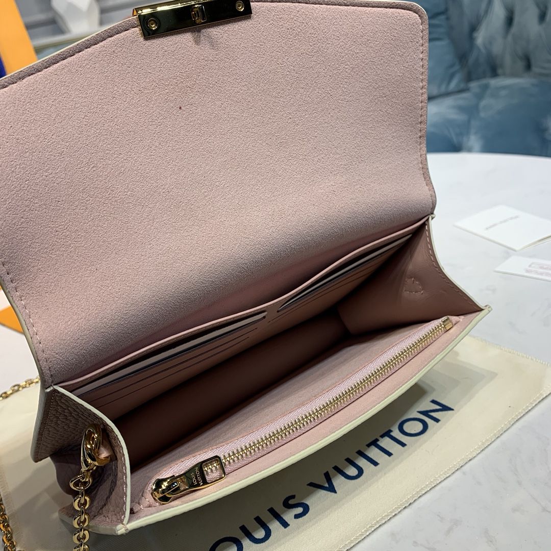 #n60357 l**is V*t*n damier azur croisette chain wallet-rose