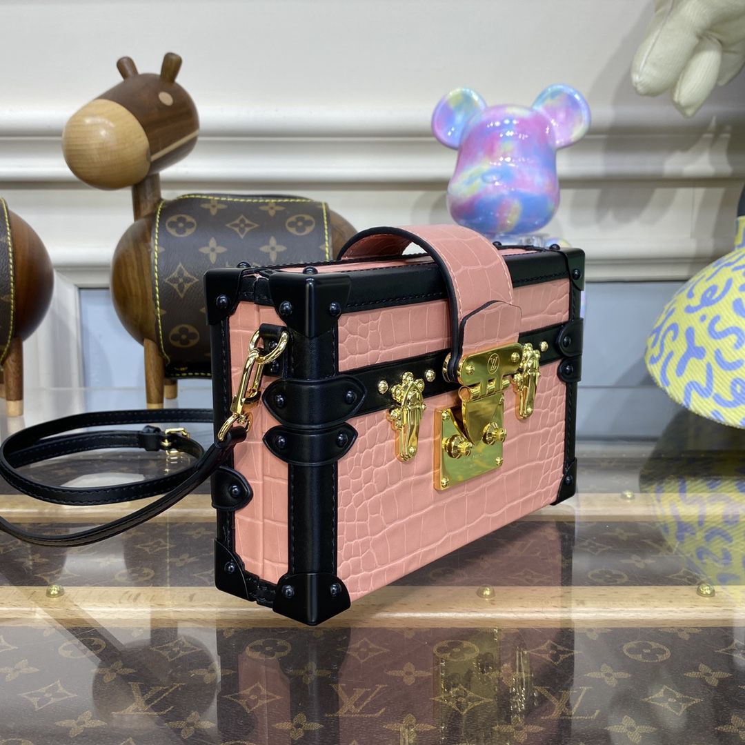 #n96643 l**is V*t*n crocodilian leather petite malle