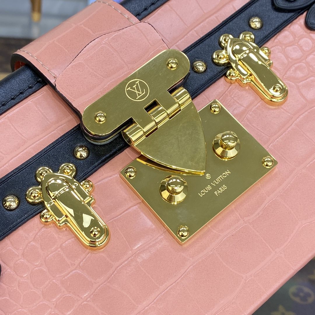 #n96643 l**is V*t*n crocodilian leather petite malle