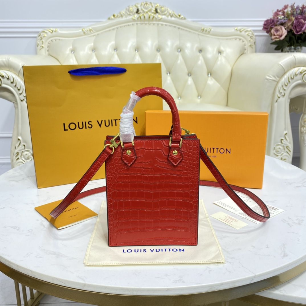 #n99487 l**is V*t*n brilliant alligator leather petit sac plat bag-red